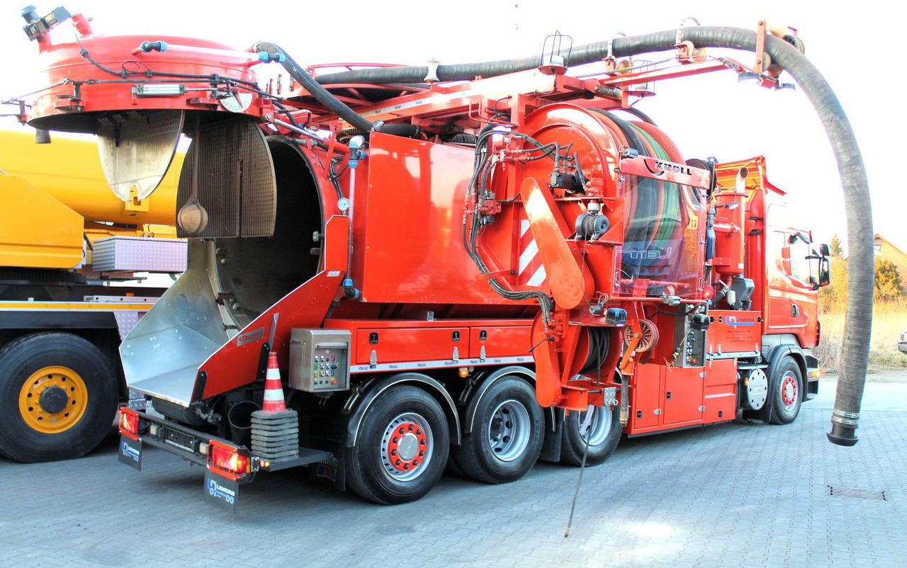 Scania R560 V8 8x4 Kroll 20m³ WRG 2x HD-Pumpe 620 Liter - Autospurgo: foto 3 Scania R560 V8 8x4 Kroll 20m³ WRG 2x HD-Pumpe 620 Liter - Autospurgo: foto 3