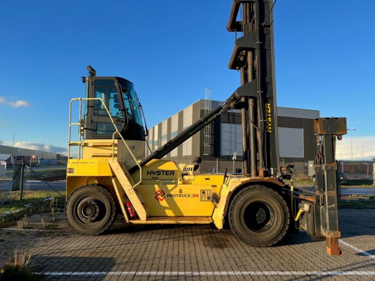Hyster H16XM-12EC - Carrello portacontainer: foto 1 Hyster H16XM-12EC - Carrello portacontainer: foto 1