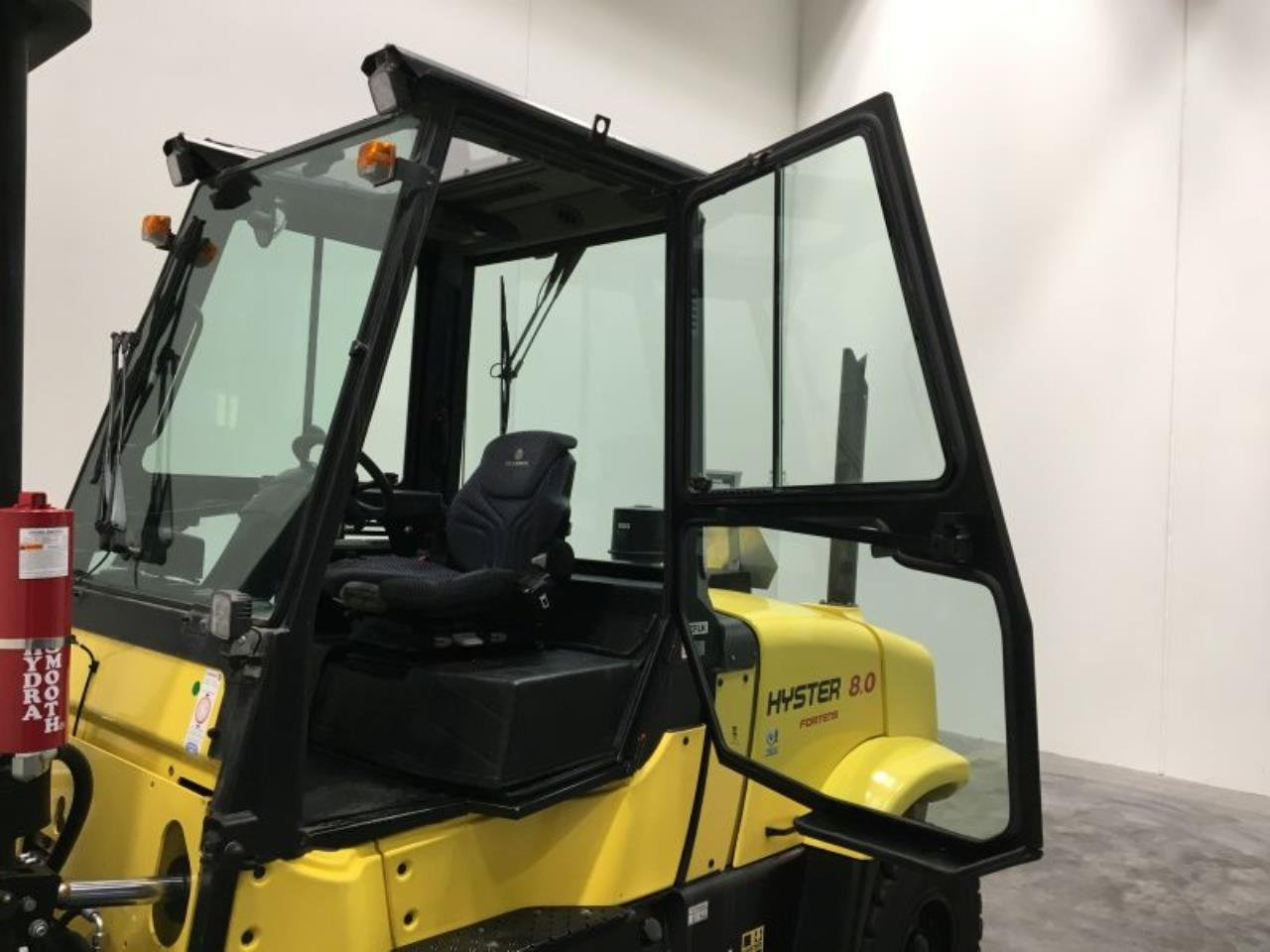 Hyster H8.0FT-6 - Carrello portacontainer: foto 2 Hyster H8.0FT-6 - Carrello portacontainer: foto 2