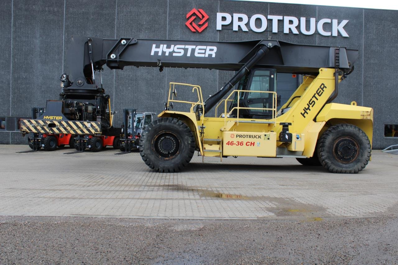 Hyster RS46-36CH - Reach stacker: foto 1 Hyster RS46-36CH - Reach stacker: foto 1