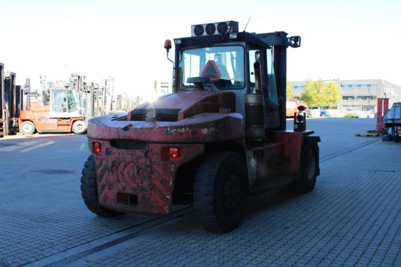 Kalmar DCE140-6 - Carrello elevatore diesel: foto 3 Kalmar DCE140-6 - Carrello elevatore diesel: foto 3