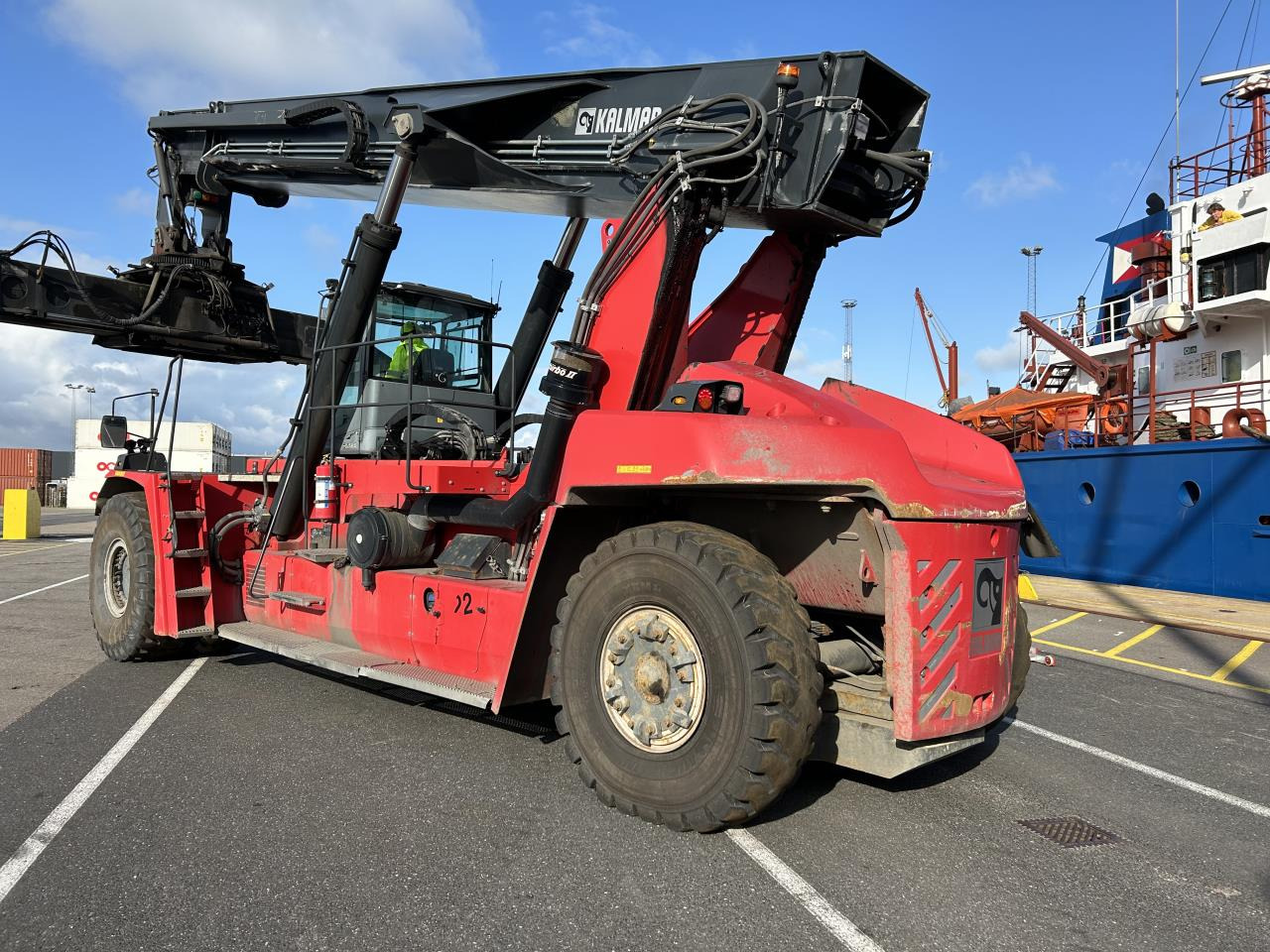 Kalmar DRG450-65S5 - Reach stacker: foto 3 Kalmar DRG450-65S5 - Reach stacker: foto 3