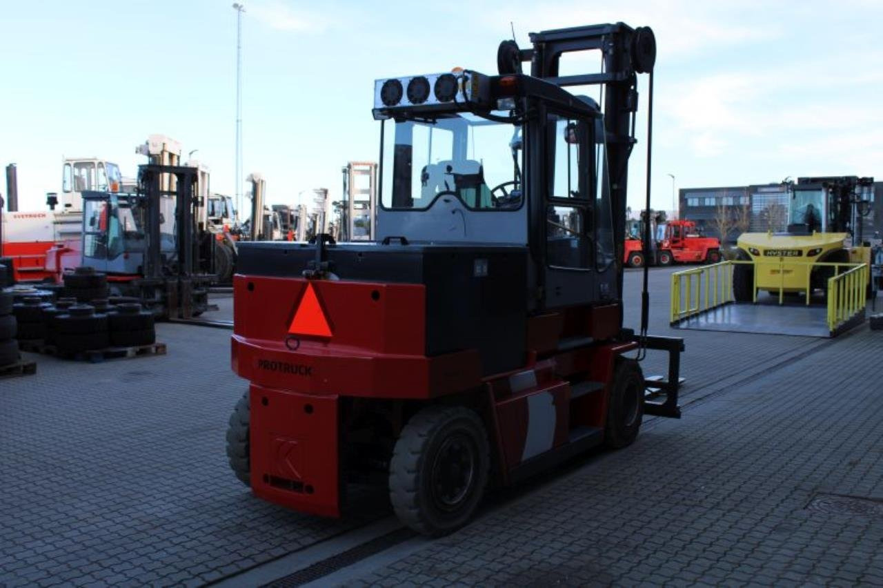 Kalmar ECD80-6 - Carrello elevatore elettrico: foto 3 Kalmar ECD80-6 - Carrello elevatore elettrico: foto 3