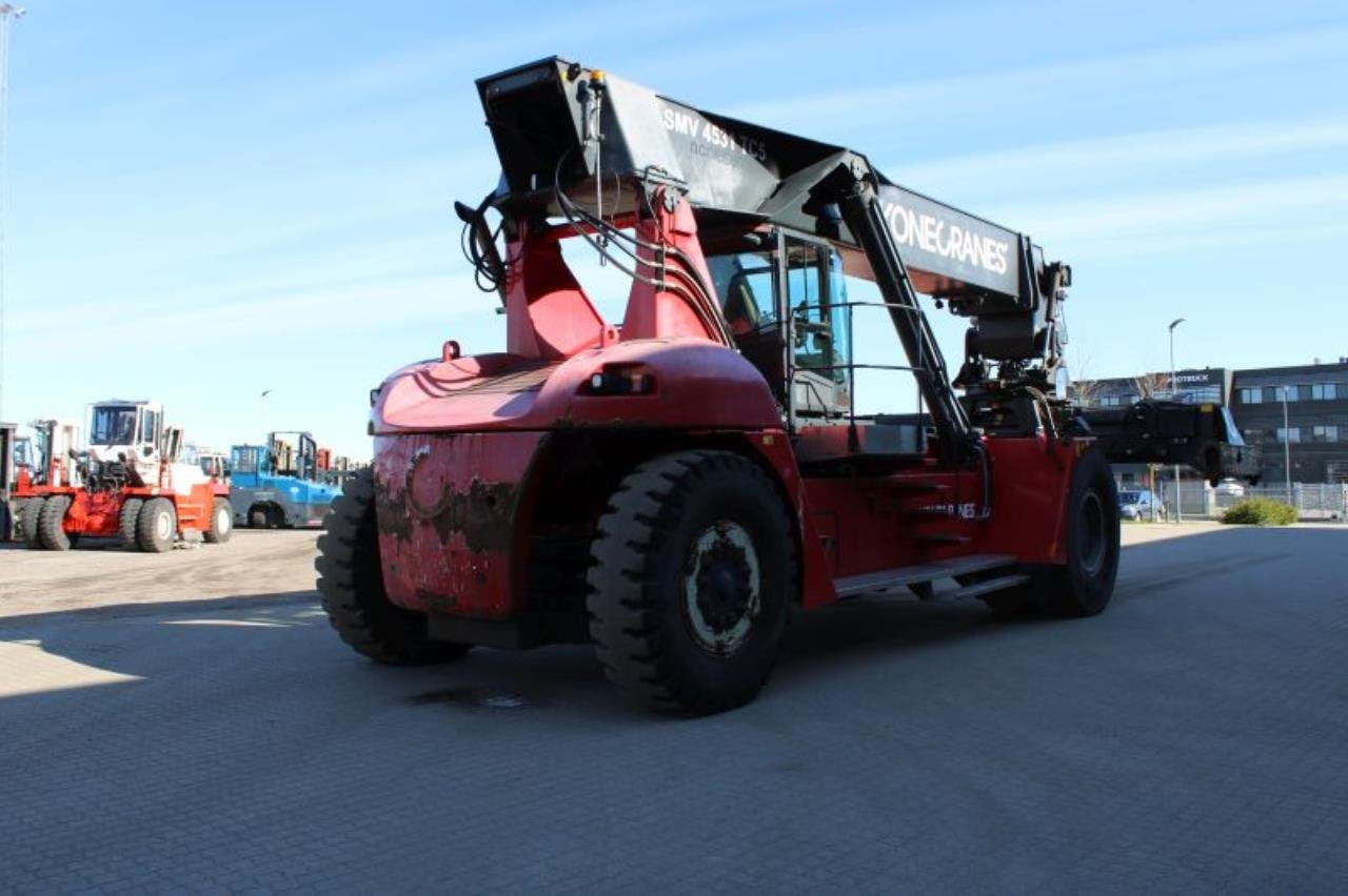 SMV KONECRANES 4531 - Reach stacker: foto 3 SMV KONECRANES 4531 - Reach stacker: foto 3