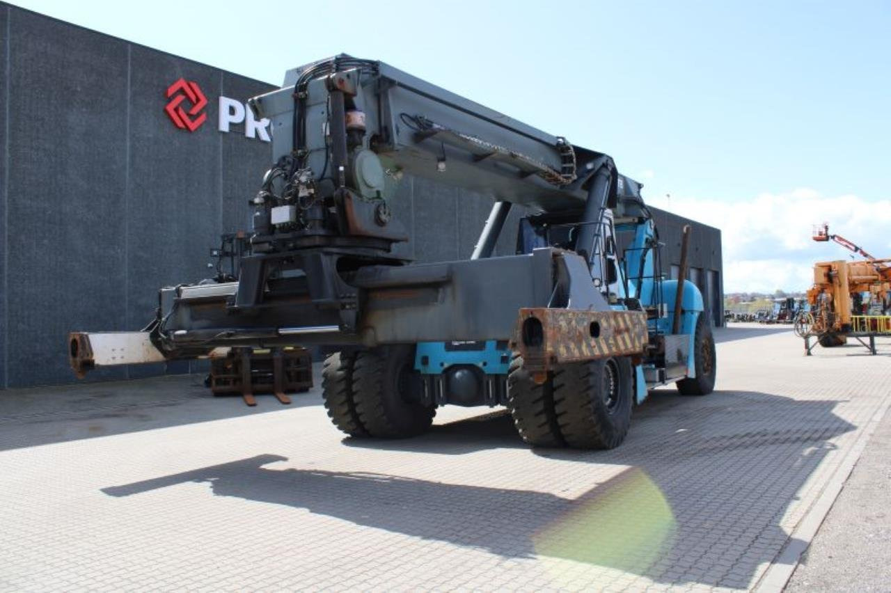 SMV SC45-31 TB5 - Reach stacker: foto 2 SMV SC45-31 TB5 - Reach stacker: foto 2