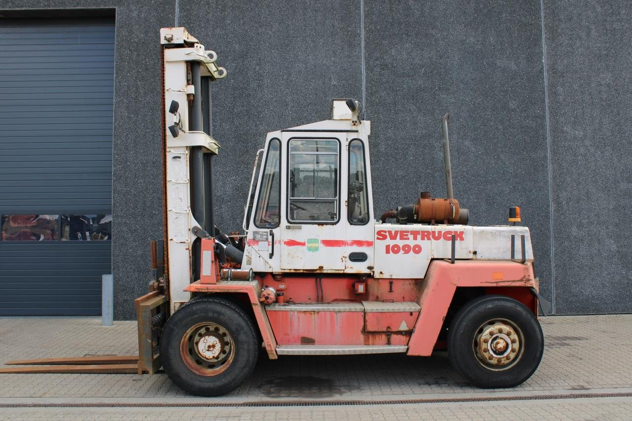 SveTruck 10-900 - Carrello elevatore diesel: foto 1 SveTruck 10-900 - Carrello elevatore diesel: foto 1