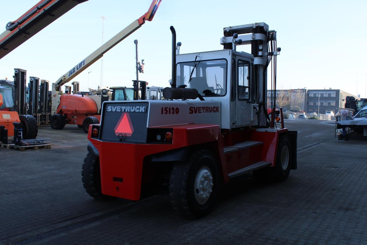 SveTruck 15120-35 - Carrello elevatore diesel: foto 3 SveTruck 15120-35 - Carrello elevatore diesel: foto 3