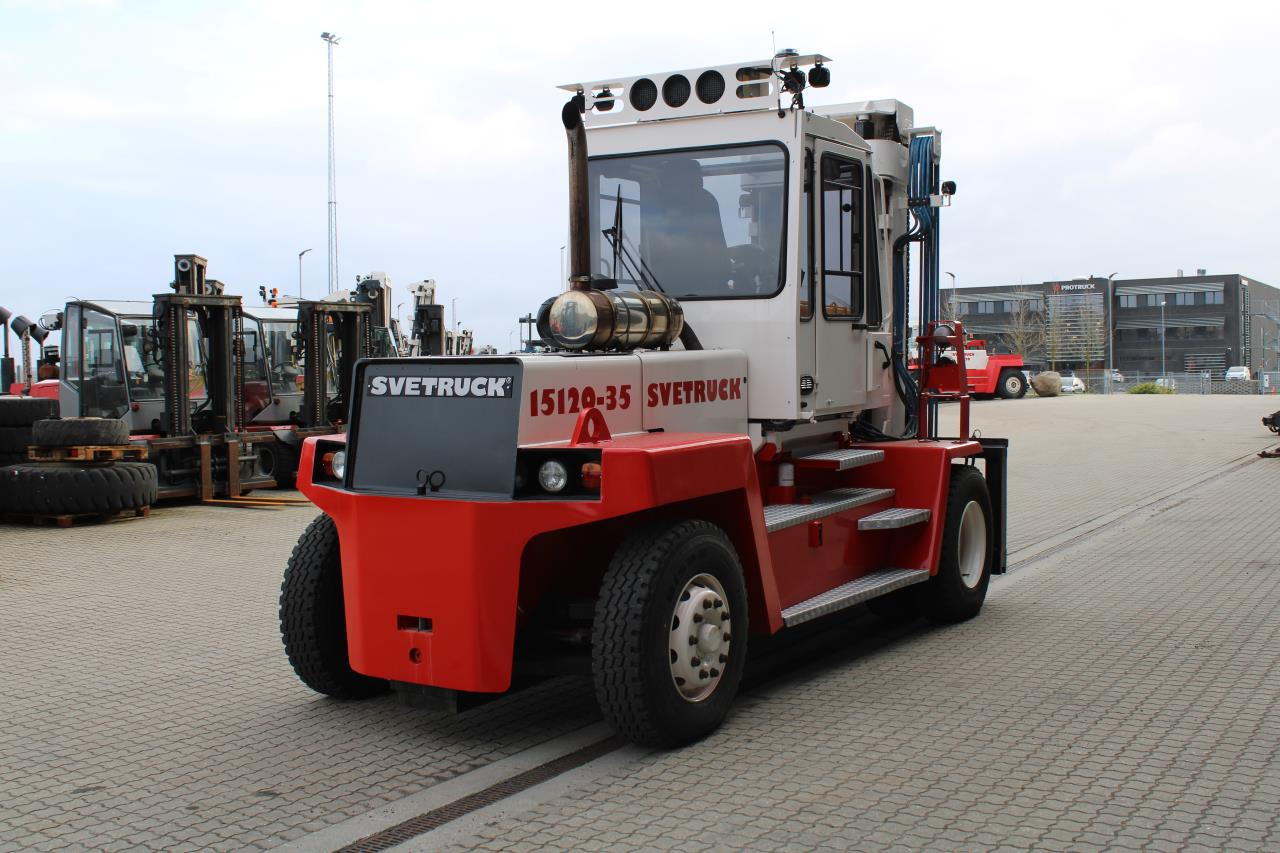 SveTruck 15120-35 - Carrello elevatore diesel: foto 3 SveTruck 15120-35 - Carrello elevatore diesel: foto 3