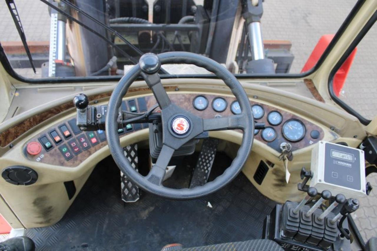 SveTruck 16120-38 - Carrello elevatore diesel: foto 4 SveTruck 16120-38 - Carrello elevatore diesel: foto 4