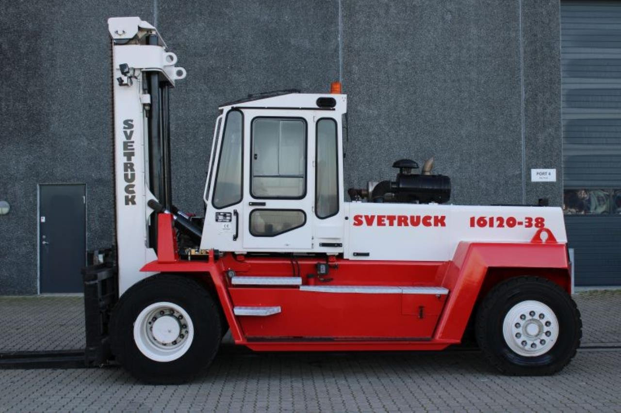 SveTruck 16120-38 - Carrello elevatore diesel: foto 1 SveTruck 16120-38 - Carrello elevatore diesel: foto 1