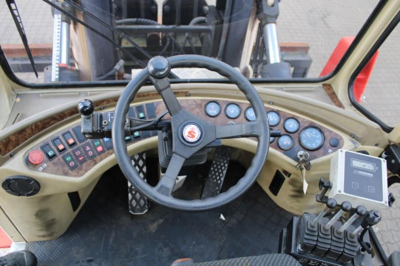 SveTruck 16120-38 - Carrello elevatore diesel: foto 4 SveTruck 16120-38 - Carrello elevatore diesel: foto 4