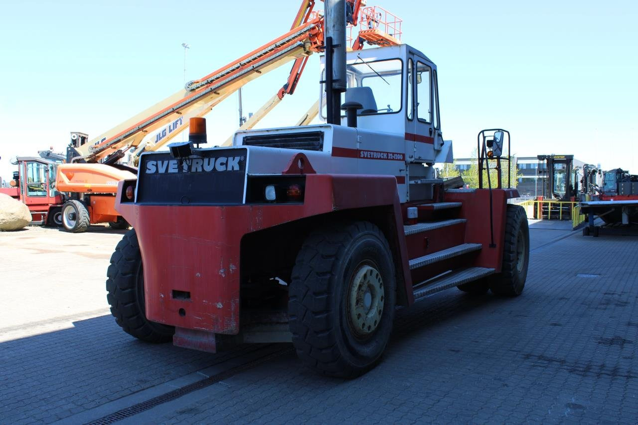 SveTruck 32120-47 - Carrello elevatore diesel: foto 3 SveTruck 32120-47 - Carrello elevatore diesel: foto 3
