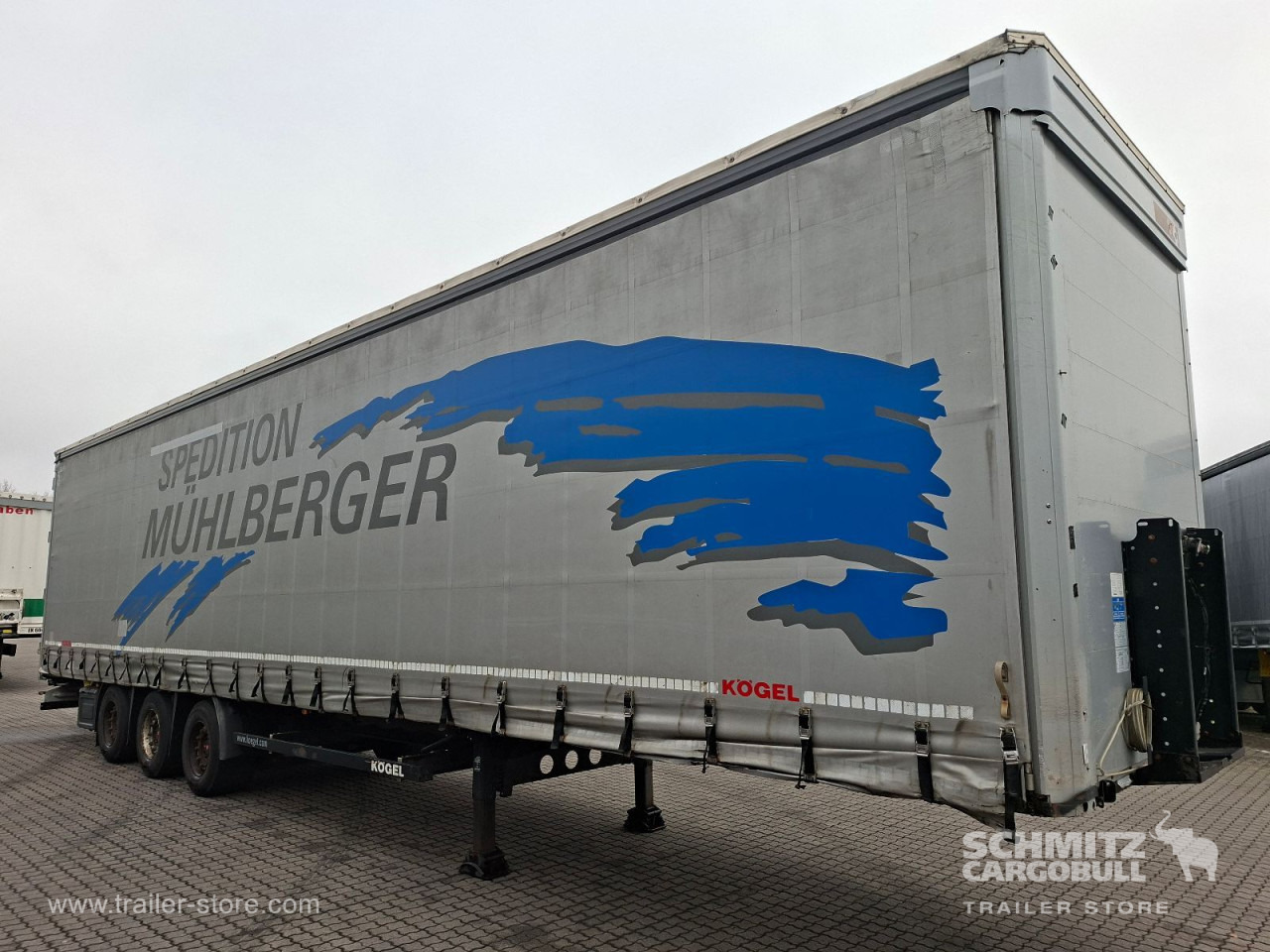 KOEGEL Auflieger Curtainsider Mega - Semirimorchio centinato: foto 1 KOEGEL Auflieger Curtainsider Mega - Semirimorchio centinato: foto 1