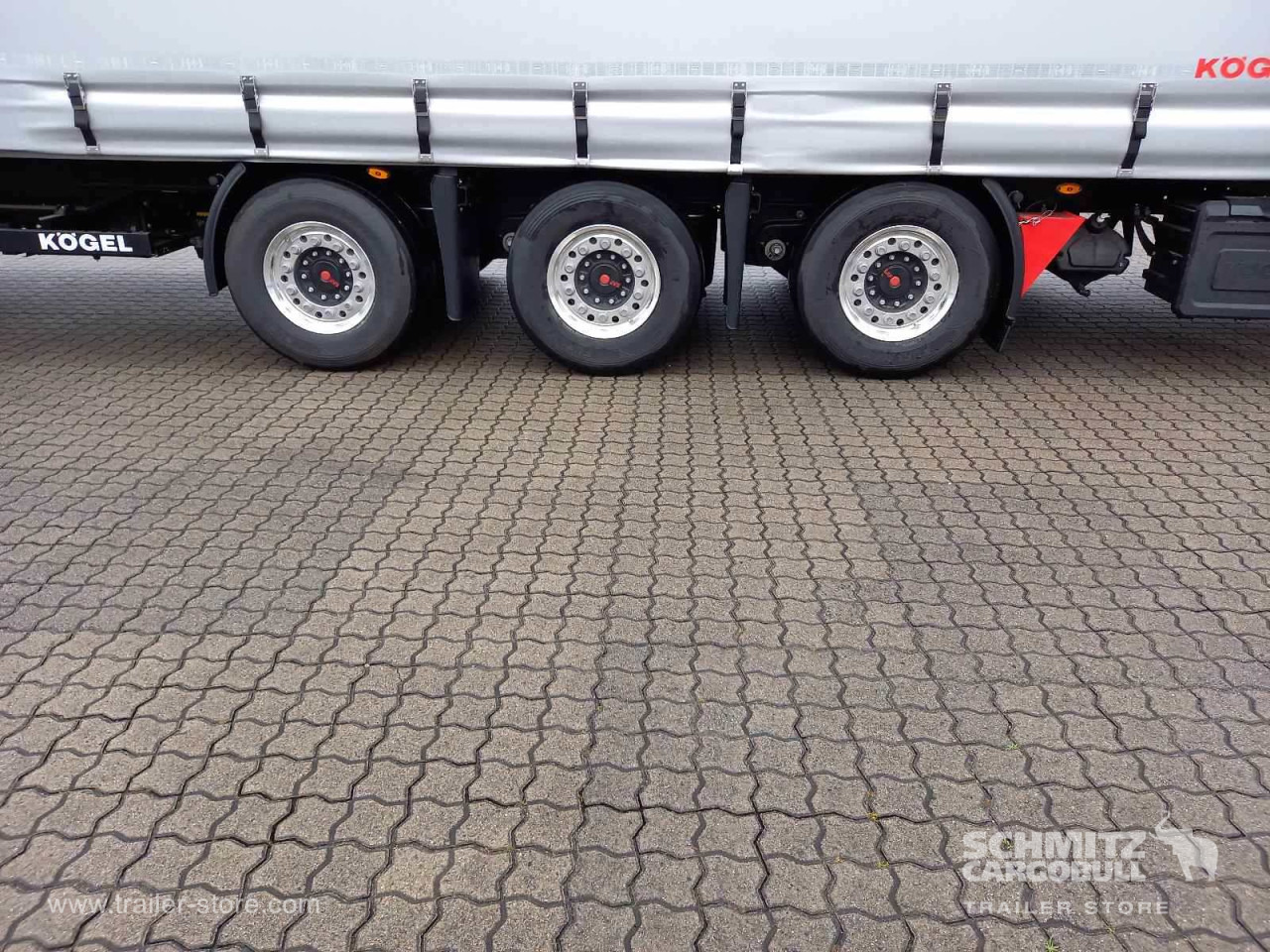 KOEGEL Auflieger Curtainsider Mega - Semirimorchio centinato: foto 5 KOEGEL Auflieger Curtainsider Mega - Semirimorchio centinato: foto 5
