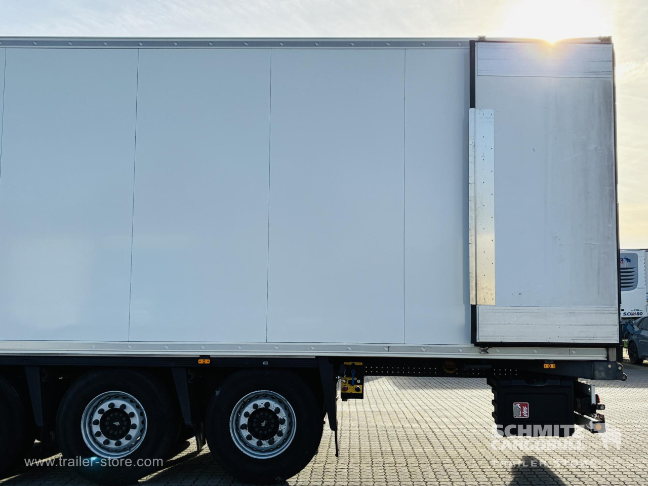 SCHMITZ Auflieger Tiefkühler Multitemp Double deck - Semirimorchio cella isotermica: foto 4 SCHMITZ Auflieger Tiefkühler Multitemp Double deck - Semirimorchio cella isotermica: foto 4