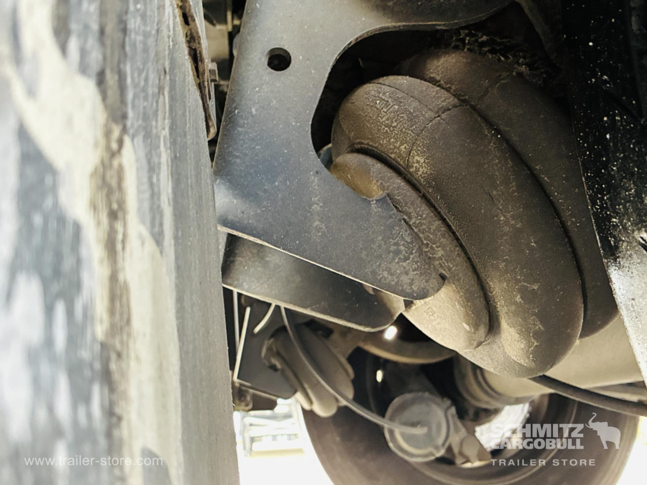 SCHMITZ Auflieger Tiefkühler Multitemp Double deck - Semirimorchio cella isotermica: foto 2 SCHMITZ Auflieger Tiefkühler Multitemp Double deck - Semirimorchio cella isotermica: foto 2