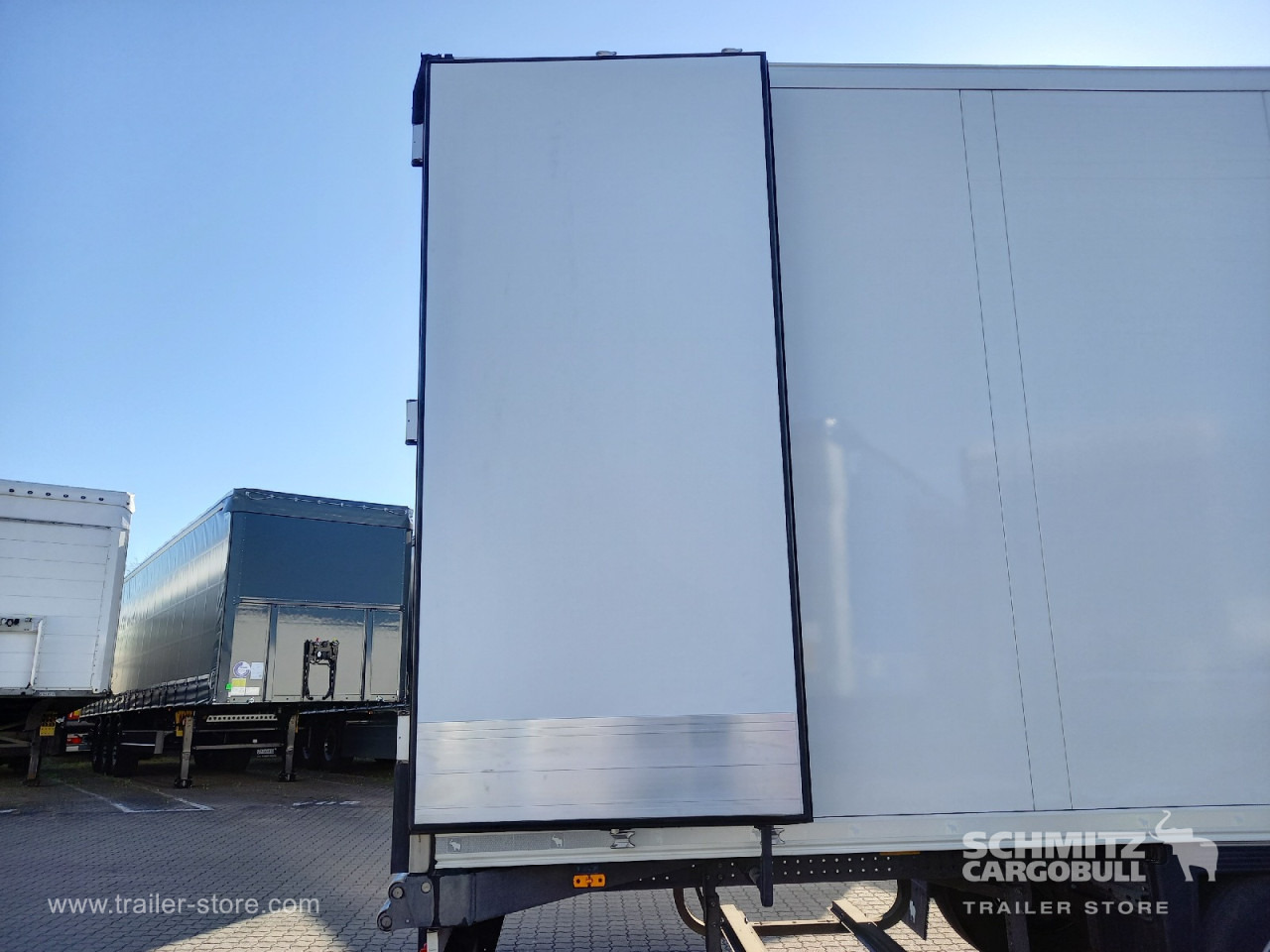 SCHMITZ Auflieger Tiefkühler Standard Double deck - Semirimorchio cella isotermica: foto 4 SCHMITZ Auflieger Tiefkühler Standard Double deck - Semirimorchio cella isotermica: foto 4