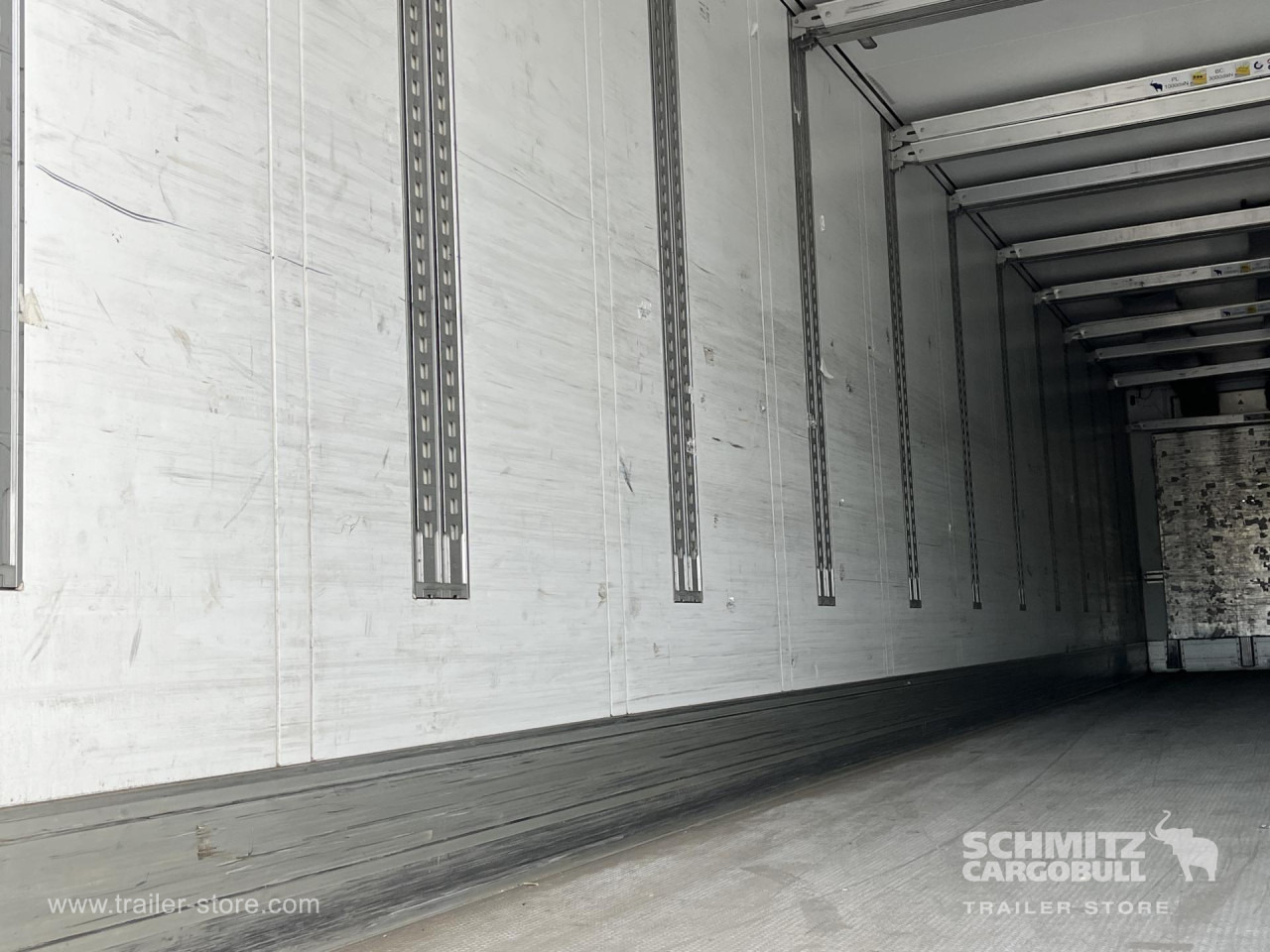 SCHMITZ Auflieger Tiefkühler Standard Double deck - Semirimorchio cella isotermica: foto 2 SCHMITZ Auflieger Tiefkühler Standard Double deck - Semirimorchio cella isotermica: foto 2