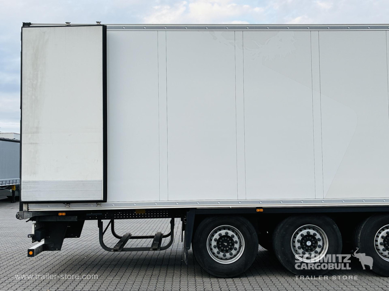 SCHMITZ Auflieger Tiefkühler Standard Double deck - Semirimorchio cella isotermica: foto 3 SCHMITZ Auflieger Tiefkühler Standard Double deck - Semirimorchio cella isotermica: foto 3