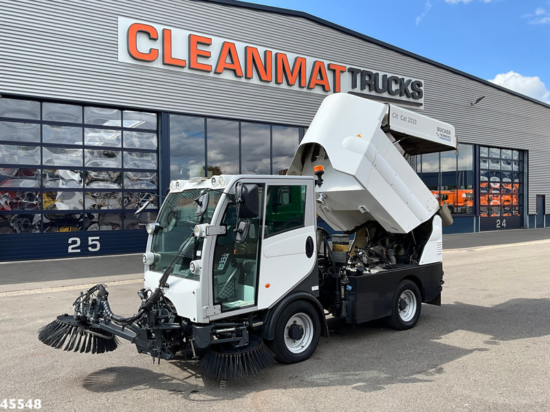 Bucher Citycat 2020 with 3-rd brush - Spazzatrice stradale: foto 1 Bucher Citycat 2020 with 3-rd brush - Spazzatrice stradale: foto 1
