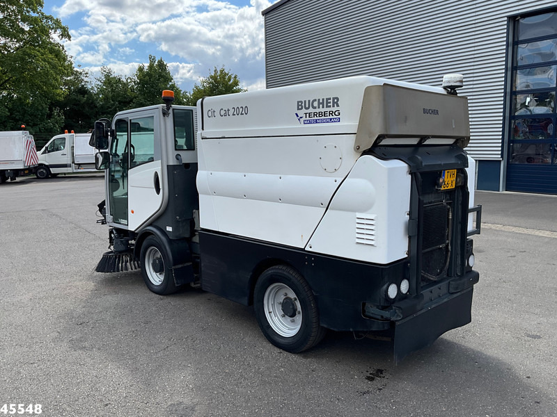 Bucher Citycat 2020 with 3-rd brush - Spazzatrice stradale: foto 4 Bucher Citycat 2020 with 3-rd brush - Spazzatrice stradale: foto 4