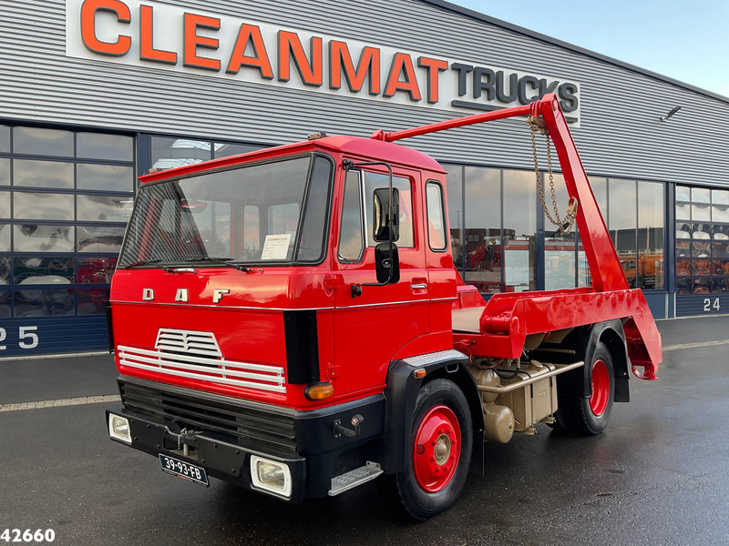 DAF FA 1600 DF 485 14 Ton portaalarmsysteem Oldtimer - Autocarro multibenna: foto 1 DAF FA 1600 DF 485 14 Ton portaalarmsysteem Oldtimer - Autocarro multibenna: foto 1