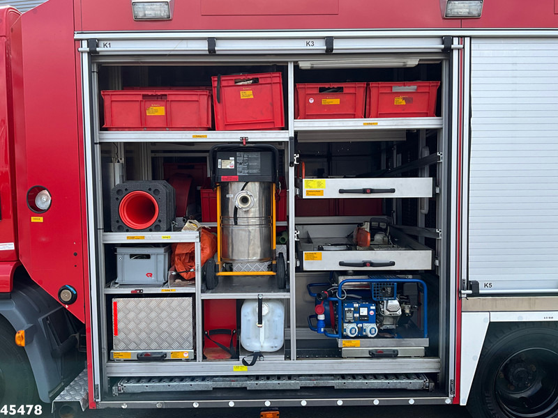 DAF FA 45 LF 150 Brandweer materiaalwagen + Mucar M5A-FOX Brandweer materiaal aanhangwagen - Autopompa: foto 3 DAF FA 45 LF 150 Brandweer materiaalwagen + Mucar M5A-FOX Brandweer materiaal aanhangwagen - Autopompa: foto 3