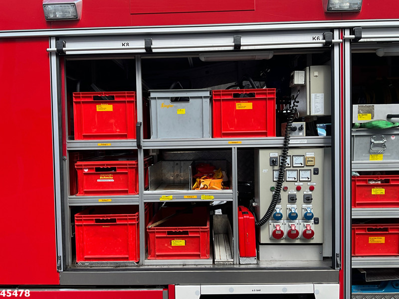 DAF FA 45 LF 150 Brandweer materiaalwagen + Mucar M5A-FOX Brandweer materiaal aanhangwagen - Autopompa: foto 4 DAF FA 45 LF 150 Brandweer materiaalwagen + Mucar M5A-FOX Brandweer materiaal aanhangwagen - Autopompa: foto 4