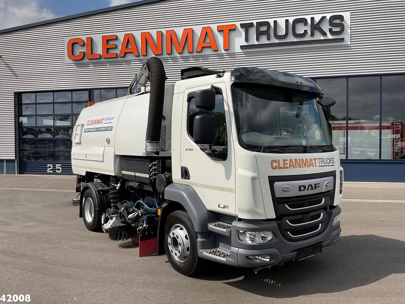 DAF FA LF 230 Johnston VT 650 - Spazzatrice stradale: foto 2 DAF FA LF 230 Johnston VT 650 - Spazzatrice stradale: foto 2