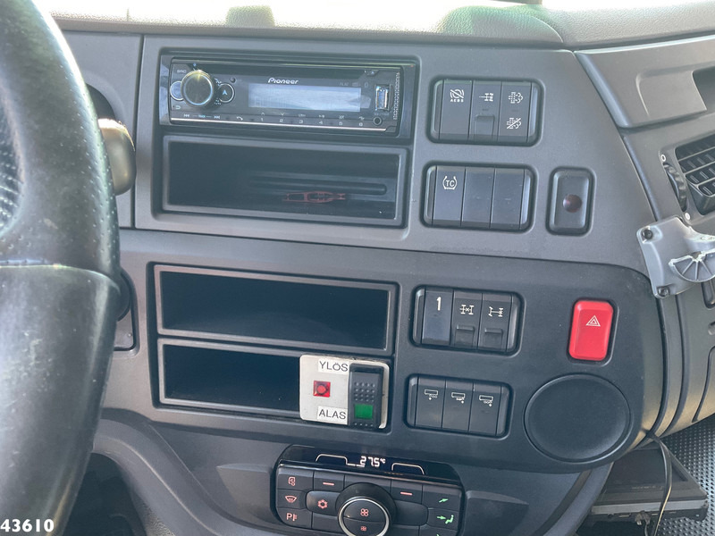 Camion con gru DAF FAD XF 530 8x4 Holzkran: foto 19 Camion con gru DAF FAD XF 530 8x4 Holzkran: foto 19