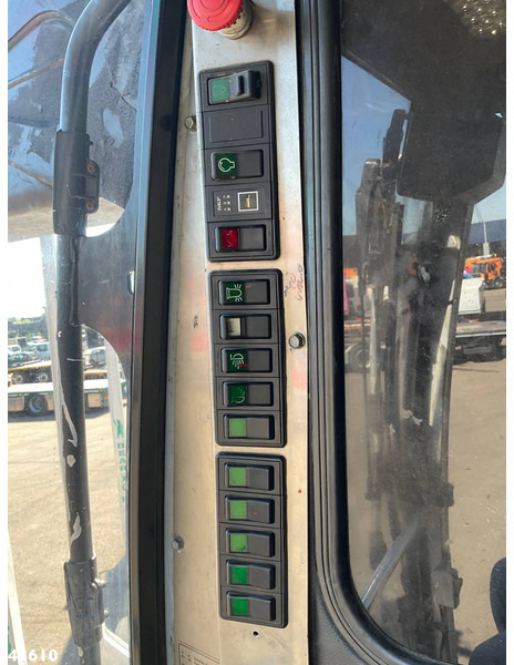 Camion con gru DAF FAD XF 530 8x4 Holzkran: foto 15 Camion con gru DAF FAD XF 530 8x4 Holzkran: foto 15