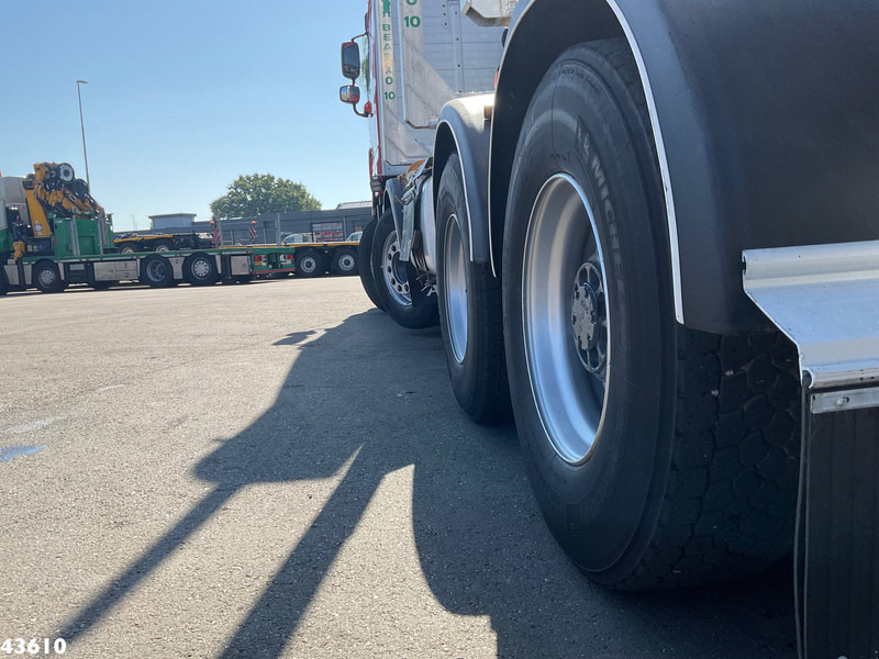 Camion con gru DAF FAD XF 530 8x4 Holzkran: foto 12 Camion con gru DAF FAD XF 530 8x4 Holzkran: foto 12