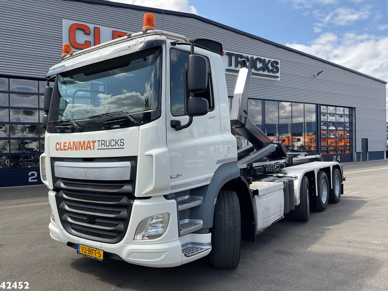 DAF FAK CF 460 Tridem 8x2 Euro 6 VDL 30 Ton haakarmsysteem - Autocarro scarrabile: foto 1 DAF FAK CF 460 Tridem 8x2 Euro 6 VDL 30 Ton haakarmsysteem - Autocarro scarrabile: foto 1
