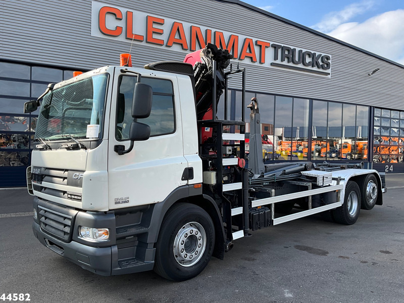 DAF FAN 85 CF 360 HMF 20 Tonmeter laadkraan - Autocarro scarrabile, Camion con gru: foto 2 DAF FAN 85 CF 360 HMF 20 Tonmeter laadkraan - Autocarro scarrabile, Camion con gru: foto 2