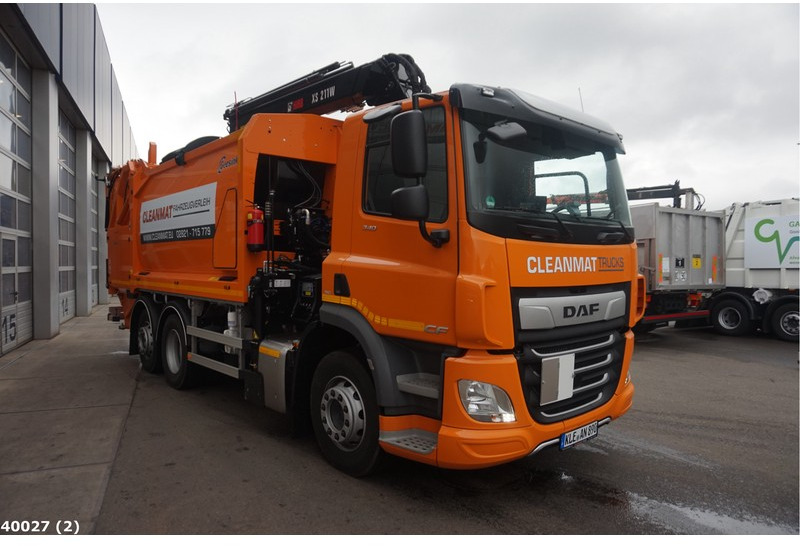 DAF FAN CF 340 Hiab 21 ton/meter laadkraan - Camion immondizia: foto 4 DAF FAN CF 340 Hiab 21 ton/meter laadkraan - Camion immondizia: foto 4