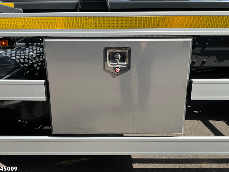 Autocarro scarrabile, Camion con gru DAF FAN XD 450 Euro 6 HMF 23 Tonmeter laadkraan: foto 10
