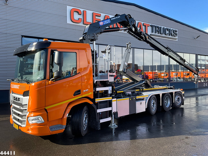 DAF FAQ XD 450 8x2 Euro 6 HMF 28 Tonmeter laadkraan - Autocarro scarrabile, Camion con gru: foto 1 DAF FAQ XD 450 8x2 Euro 6 HMF 28 Tonmeter laadkraan - Autocarro scarrabile, Camion con gru: foto 1