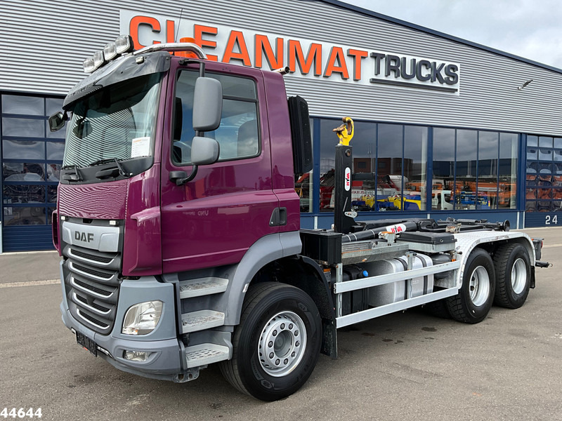 DAF FAT CF 480 6x4 Euro 6 Hyvalift 20 Ton haakarmsysteem Just 88.552 km! - Autocarro scarrabile: foto 2 DAF FAT CF 480 6x4 Euro 6 Hyvalift 20 Ton haakarmsysteem Just 88.552 km! - Autocarro scarrabile: foto 2