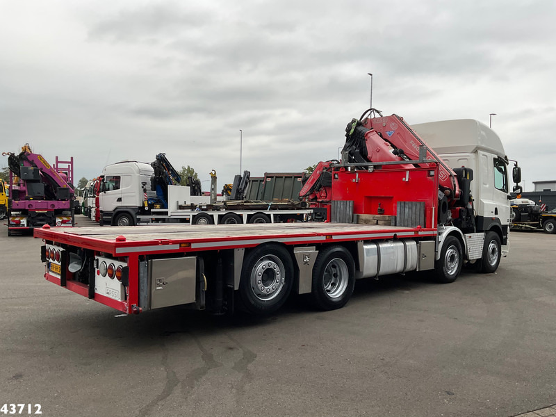 DAF FAX 85 CF 460 Fassi 66 Tonmeter laadkraan - Camion con gru: foto 4 DAF FAX 85 CF 460 Fassi 66 Tonmeter laadkraan - Camion con gru: foto 4