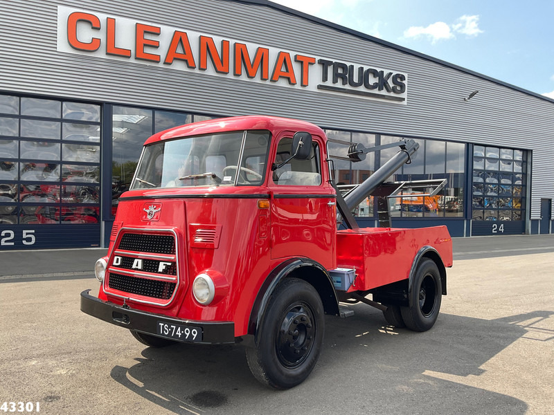 DAF T1300 ''Kikker'' Bergingswagen - Carro attrezzi: foto 2 DAF T1300 ''Kikker'' Bergingswagen - Carro attrezzi: foto 2