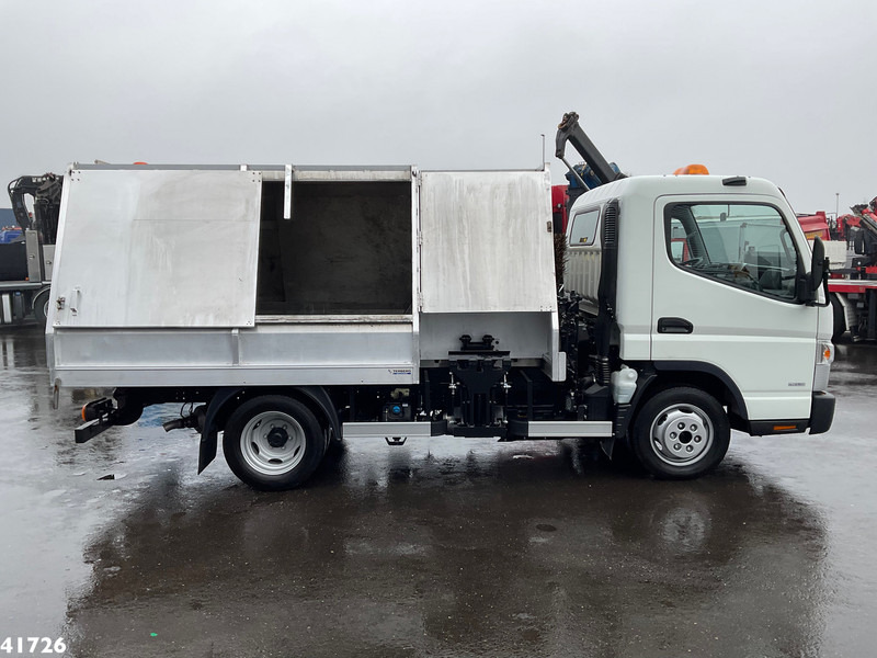 FUSO Canter 3C15 3.0 DI Veegvuilopbouw met belading - Camion immondizia: foto 5 FUSO Canter 3C15 3.0 DI Veegvuilopbouw met belading - Camion immondizia: foto 5