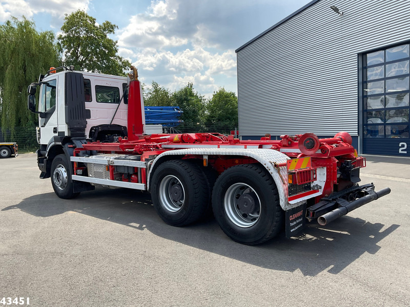 Iveco AD260T 6x4 Euro 6 AJK 20 haakarmsysteem - Autocarro scarrabile: foto 4 Iveco AD260T 6x4 Euro 6 AJK 20 haakarmsysteem - Autocarro scarrabile: foto 4