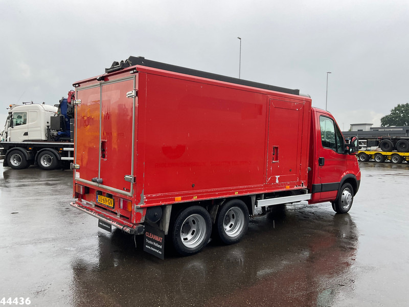 Iveco Daily 40C18 + Veldhuizen oplegger ROM Hogedrukinstallatie - Autospurgo: foto 4 Iveco Daily 40C18 + Veldhuizen oplegger ROM Hogedrukinstallatie - Autospurgo: foto 4