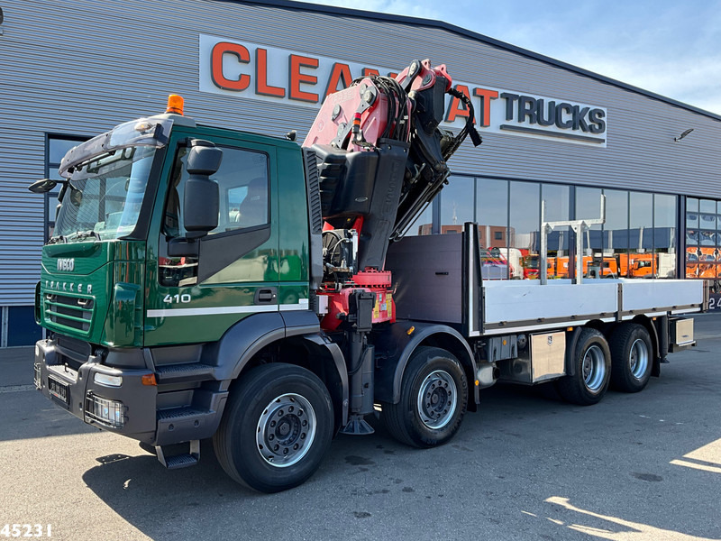 Iveco Trakker AD410T41 Fassi 80 Tonmeter laadkraan + Fly-Jib Just 80.441 Km! - Camion con gru: foto 2 Iveco Trakker AD410T41 Fassi 80 Tonmeter laadkraan + Fly-Jib Just 80.441 Km! - Camion con gru: foto 2