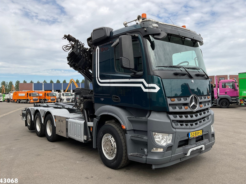 Mercedes-Benz Arocs 3251 8x4 Euro 6 Hiab 28 Tonmeter laadkraan - Autocarro scarrabile, Camion con gru: foto 3 Mercedes-Benz Arocs 3251 8x4 Euro 6 Hiab 28 Tonmeter laadkraan - Autocarro scarrabile, Camion con gru: foto 3