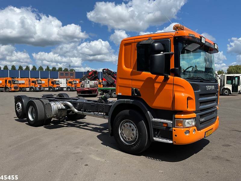 Scania P 280 6x2 Chassis Cabine with PTO Just 218.646 km! - Autocarro telaio: foto 5 Scania P 280 6x2 Chassis Cabine with PTO Just 218.646 km! - Autocarro telaio: foto 5
