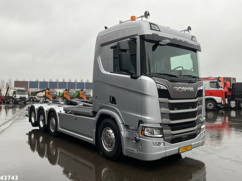 Scania R770 V8 8x2 Euro 6 Retarder Hyvalift 26 Ton NEW AND UNUSED! - Autocarro scarrabile: foto 3 Scania R770 V8 8x2 Euro 6 Retarder Hyvalift 26 Ton NEW AND UNUSED! - Autocarro scarrabile: foto 3