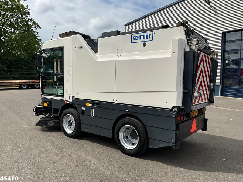 Schmidt Cleango 500 Compact Euro 6 with 3-rd brush - Spazzatrice stradale: foto 4 Schmidt Cleango 500 Compact Euro 6 with 3-rd brush - Spazzatrice stradale: foto 4