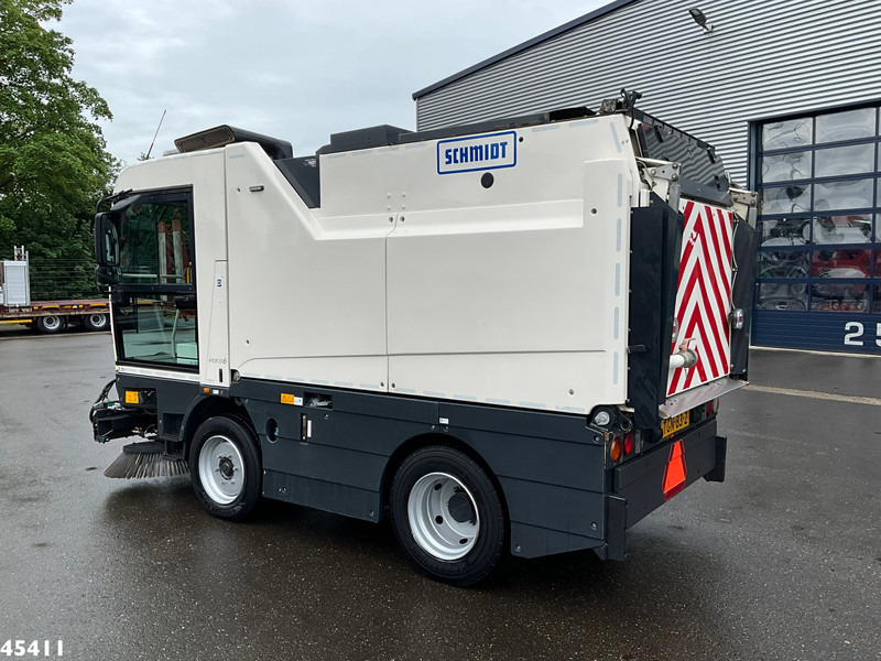 Schmidt Cleango 500 Compact Euro 6 with 3-rd brush - Spazzatrice stradale: foto 5 Schmidt Cleango 500 Compact Euro 6 with 3-rd brush - Spazzatrice stradale: foto 5