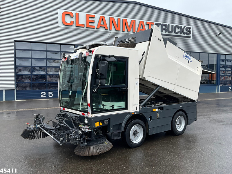 Schmidt Cleango 500 Compact Euro 6 with 3-rd brush - Spazzatrice stradale: foto 1 Schmidt Cleango 500 Compact Euro 6 with 3-rd brush - Spazzatrice stradale: foto 1